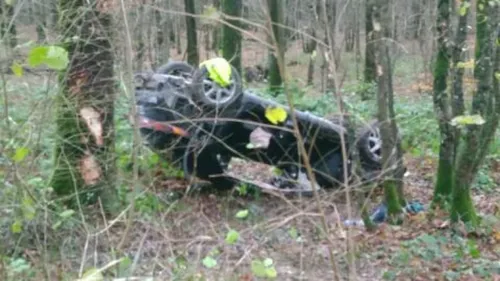 Un automobiliste blessé dans une sortie de route