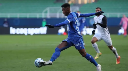 L'Estac reprend la tête