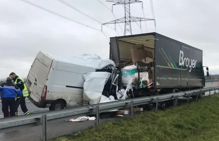 Spectaculaire collision