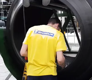 Un plan de départs chez Michelin