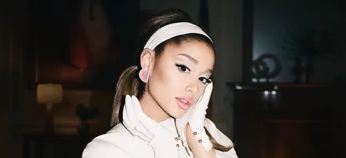 Ariana Grande rentre dans l'histoire