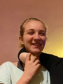 Une adolescente recherchée