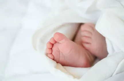 Elle accouche sans savoir qu'elle était enceinte