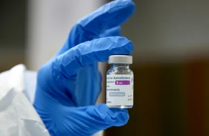 La France suspend à son tour le vaccin AstraZeneca