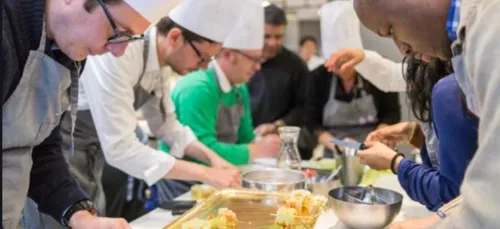 Un poste de cuisinier