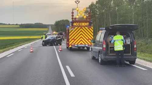 Route fermée après un carambolage