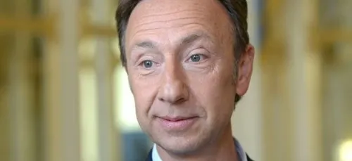 Stéphane Bern en tournage dans les Ardennes