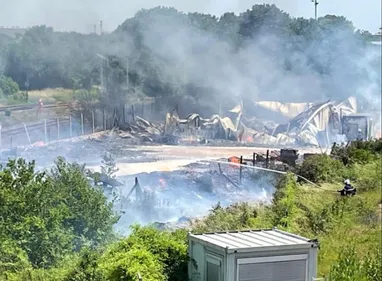 Un violent incendie en cours