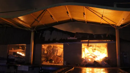 Violent incendie en cours