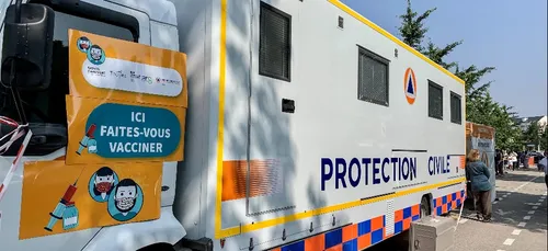 Un vacci bus dans les quartiers de Troyes