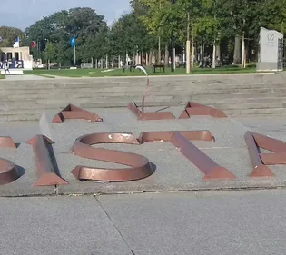 "C’est une insulte à la mémoire de ceux qui sont tombés pour sauver...