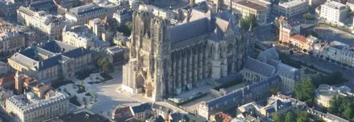 Hommages aux victimes des attentats