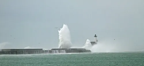 Nord : vigilance orange "vagues-submersion" ce lundi