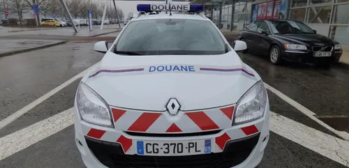 Dunkerque : 21 tonnes de tabac à narguilé de contrebande saisies...