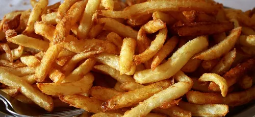Manger des frites favoriserait le risque de dépression, selon une...
