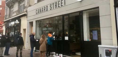 Lille : plusieurs commerces visés par des militants vegan cette nuit