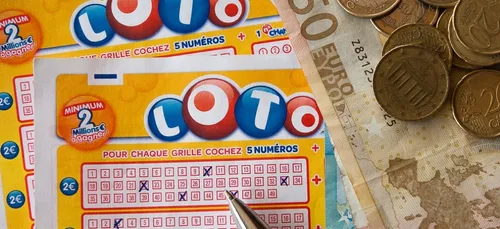 Elle suit son horoscope, joue au Loto et gagne 3 millions d'euros