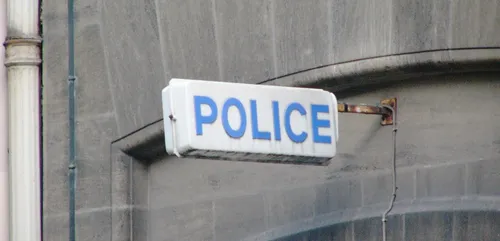 Beauvais : elle retrouve le cambrioleur endormi dans le lit de son...