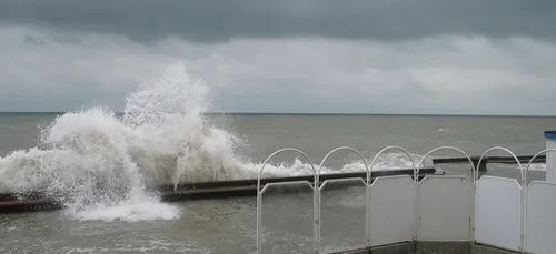 Grandes marées : le préfet maritime de la Manche et la Mer du Nord...