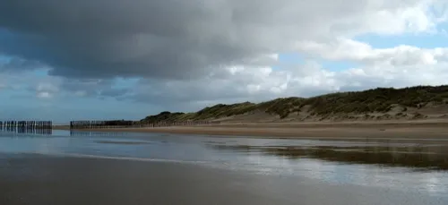 Oye-Plage : une opération de déminage est en cours sur la plage des...