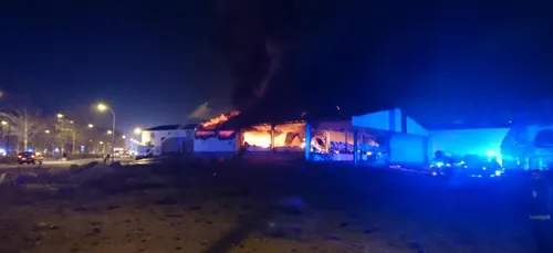 Boulogne-sur-Mer : violent incendie dans la zone de Capécure hier soir