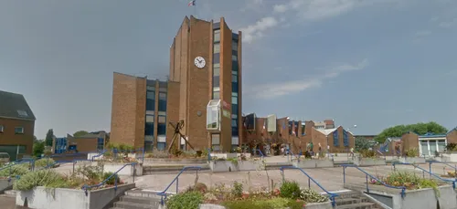 Grande-Synthe : plus d'un million d'euros pour le "minimum social...