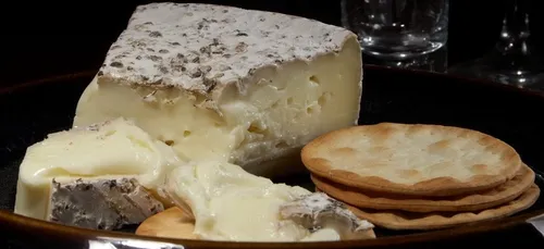 Une habitante de la région perd son bébé à cause d'un fromage...