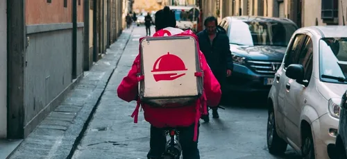 Amiens : la police s'attaque aux livreurs Uber et aux trottinettes...
