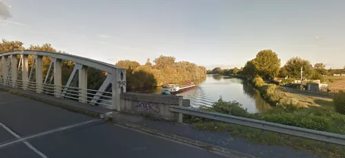 Thiant (59) : le corps d'une femme repêché dans le canal de l'Escaut