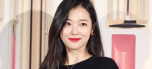 La star de K-pop Sulli retrouvée morte à l'âge de 25 ans