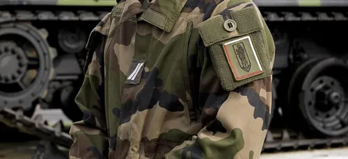 Marne : un militaire retourne son arme contre lui lors d'un exercice