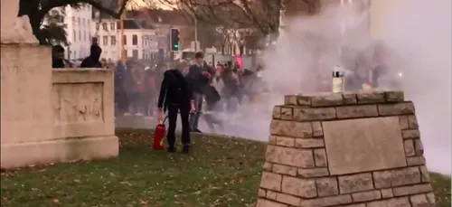 Lycéens et policiers en face à face à Lille ce mardi matin