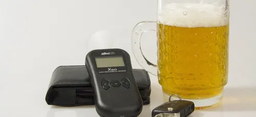 Une mère arrêtée ivre au volant avec sa fille dans la voiture