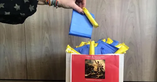 Un collectif lillois relance sa collecte de protections hygiéniques...