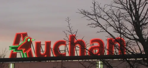 Des vêtements d'occasion vendus chez Auchan