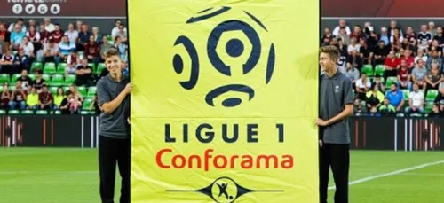 Coronavirus : Les matchs de Ligue 1 seront à huis-clos,  jusqu’au...