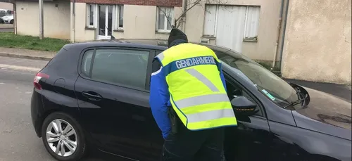 Beauvais : des policiers agressés pendant un contrôle sur les...