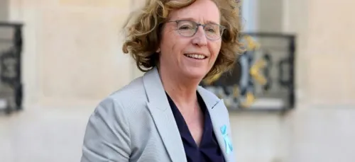 Coronavirus : le gouvernement va autoriser 60 heures de travail par...