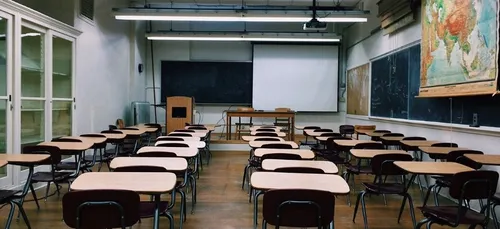 Ecoles primaires : pas de postes supprimés à la rentrée dans les...