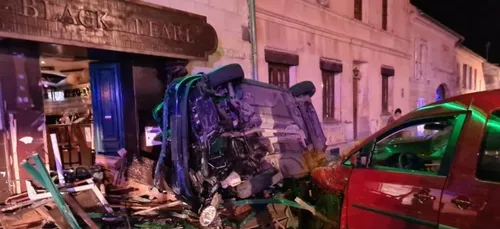 Oise : deux personnes fauchées en terrasse par une voiture