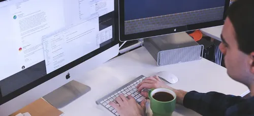 Le protocole sanitaire s'ajuste dans les lycées, maintien de...