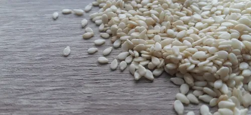 Consommation : rappel de nombreux produits contenant du sésame