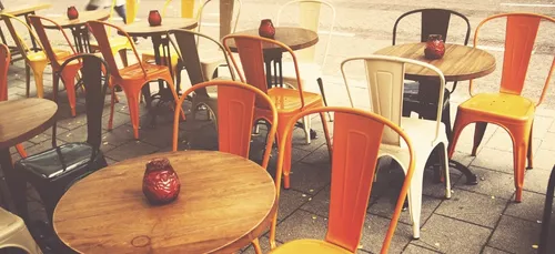 Occupation du domaine public : pas de taxe pour les bars et...