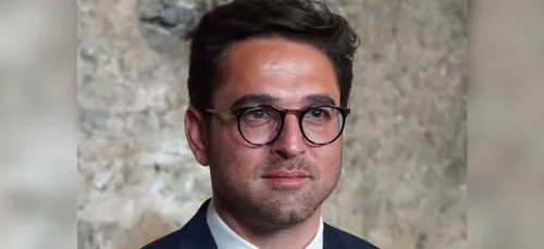 Reims : Arnaud Robinet satisfait des annonces d'Emmanuel Macron,...