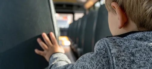 Vervins : un enfant de 3 ans oublié frigorifié dans un bus