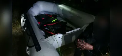 Interpellation d'un passeur de migrants en flagrant délit à Calais