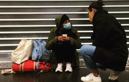 Une application associative pour aider ses voisins SDF dans la...