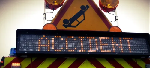 Un chauffeur de poids lourd trouve la mort sur l'autoroute A4