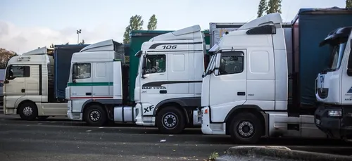 Poids lourds : interdiction temporaire d'aller en région parisienne
