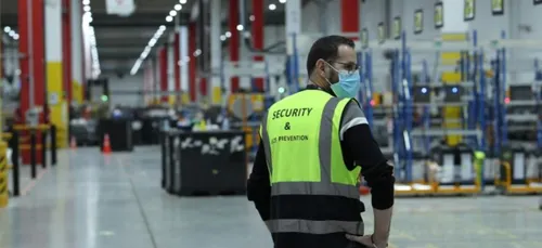 Amazon annonce l'embauche de 3 000 personnes en CDI cette année en...